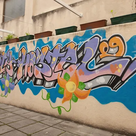 Hi - De Juventude بيت شباب Lisboa