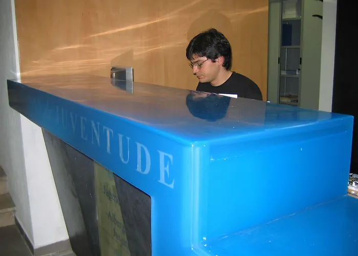 Hi - De Juventude Vandrarhem *