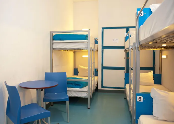 Vandrarhem Hi - De Juventude *