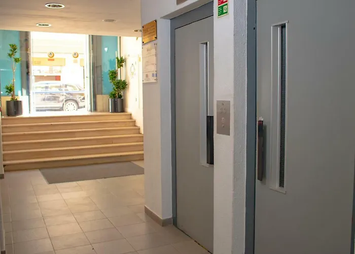 Vandrarhem Hi - De Juventude *