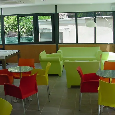 Hostel Hi - De Juventude *