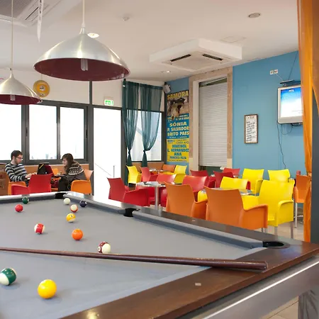 Hostel Hi - De Juventude